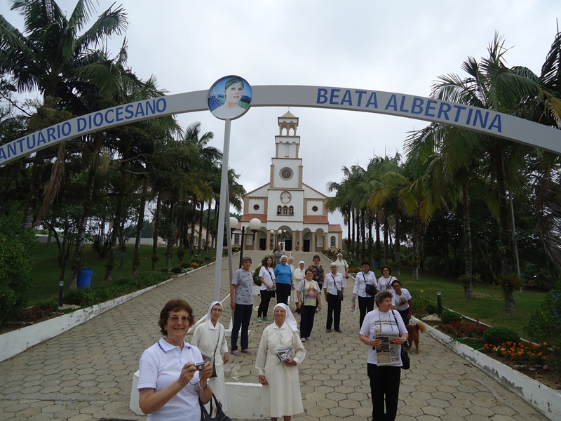 PEREGRINAÇÃO  SANTUARIO MADRE PAULINA E BEATA ALBERTINA